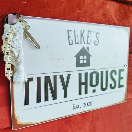 Elke's Cozy Tinyhouse Im Gruenen *